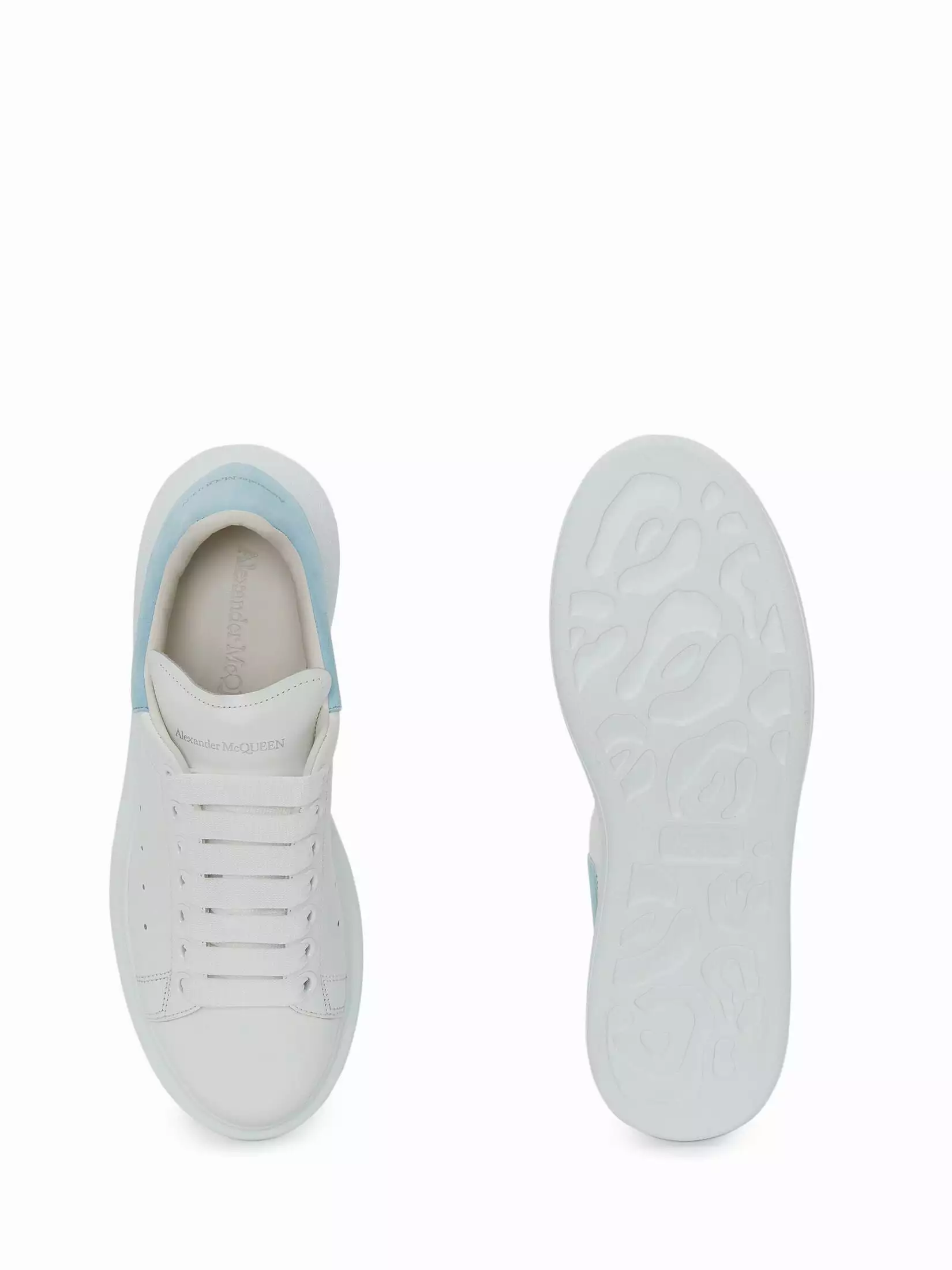 Alexander McQueen Womens Oversized Sneaker - DREAM BLUE