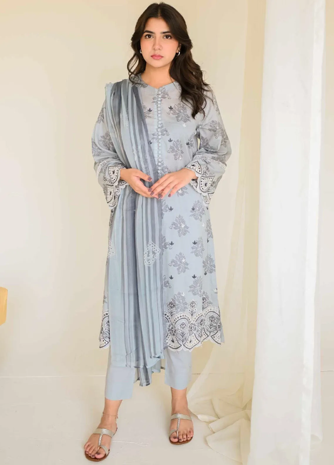 Ayna By Rashid Textile Embroidered Lawn Unstitched 3 Piece Suit - RT24AL 8191