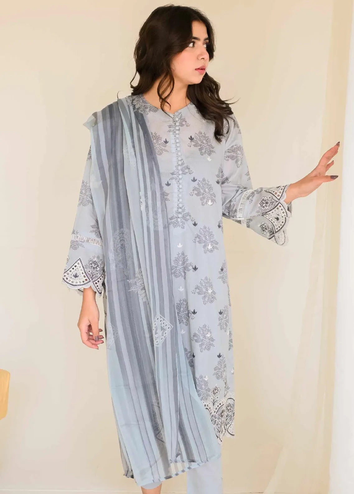 Ayna By Rashid Textile Embroidered Lawn Unstitched 3 Piece Suit - RT24AL 8191