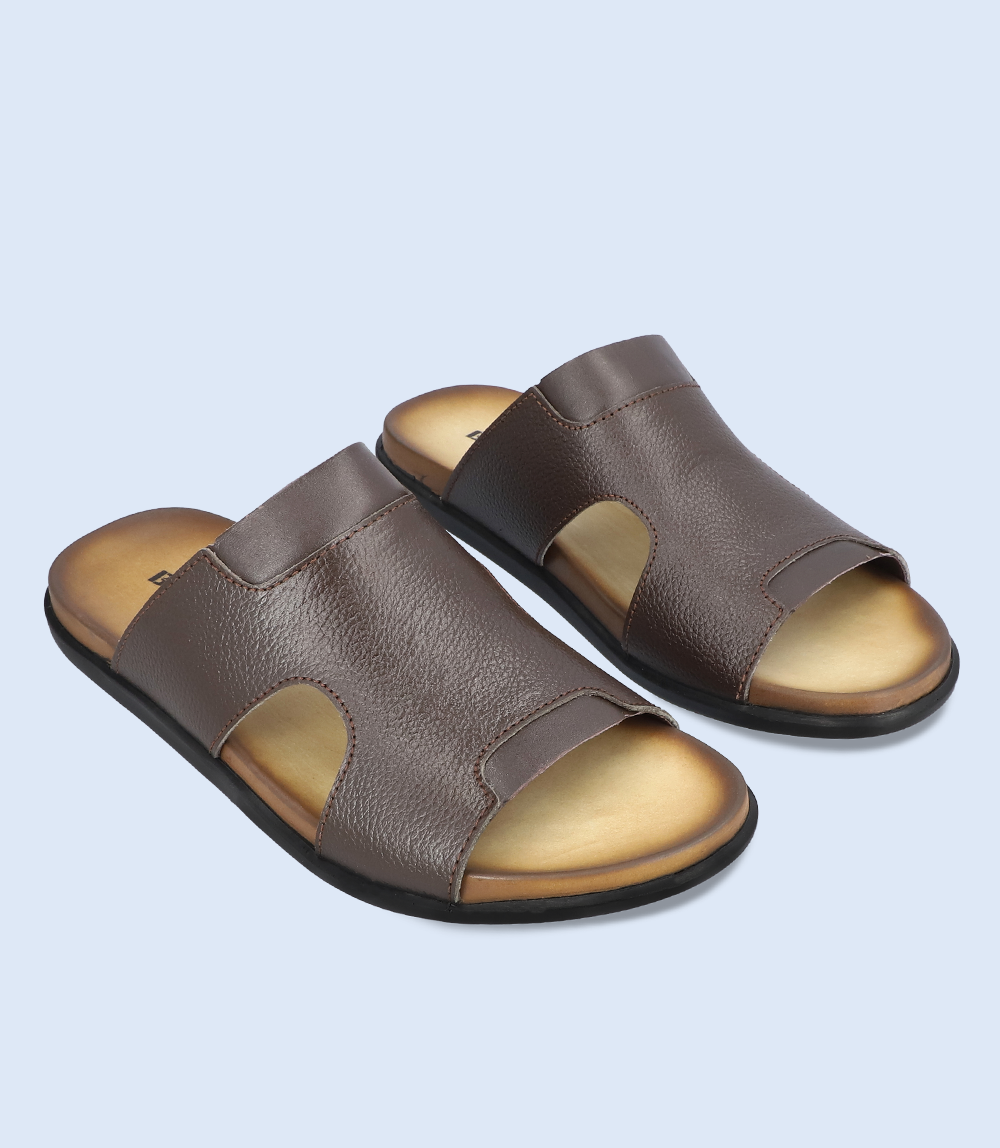 BM5802-BROWN-Men Slipper