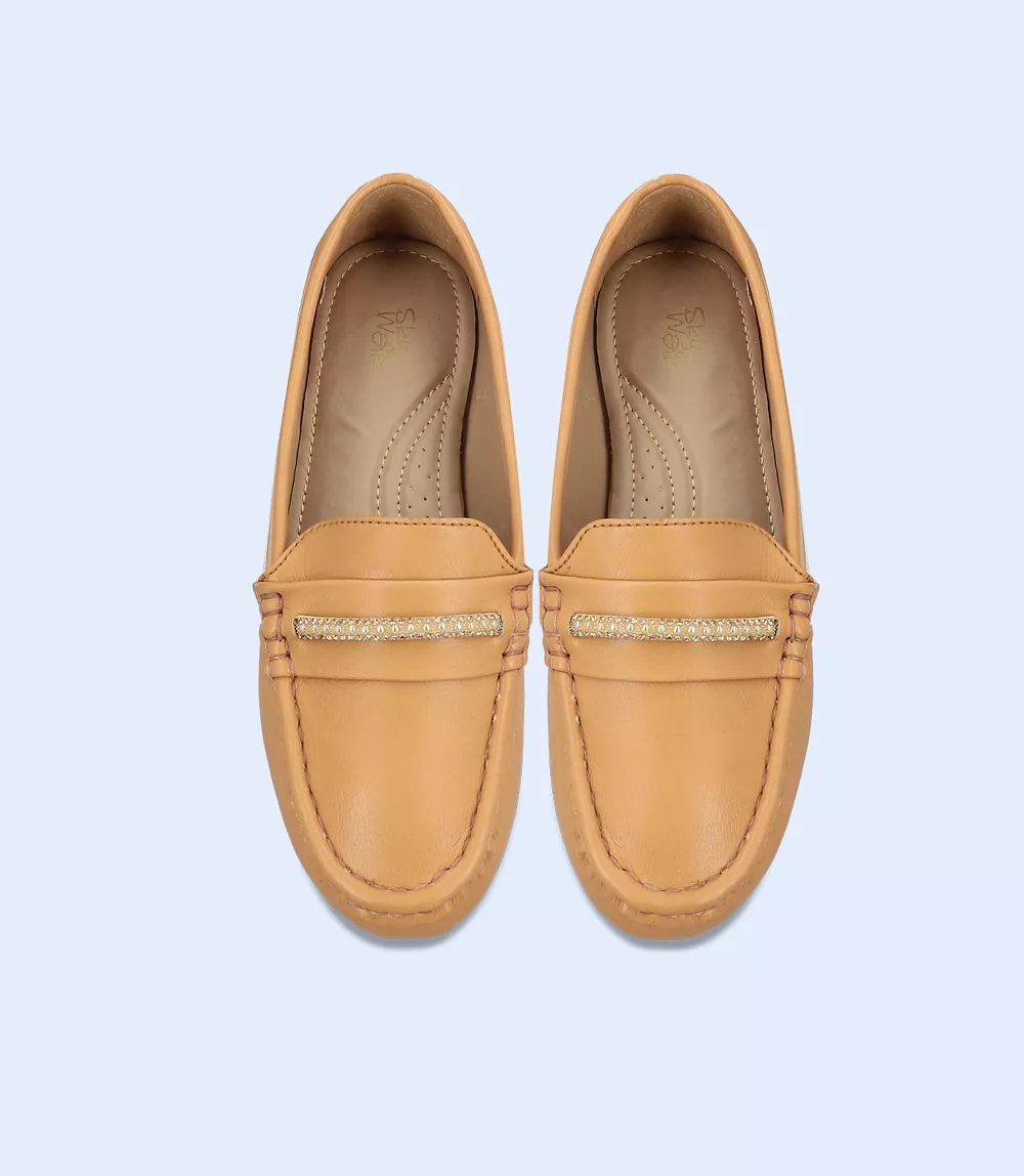 BW8599-GOLDEN-Women Comfort Moccasins