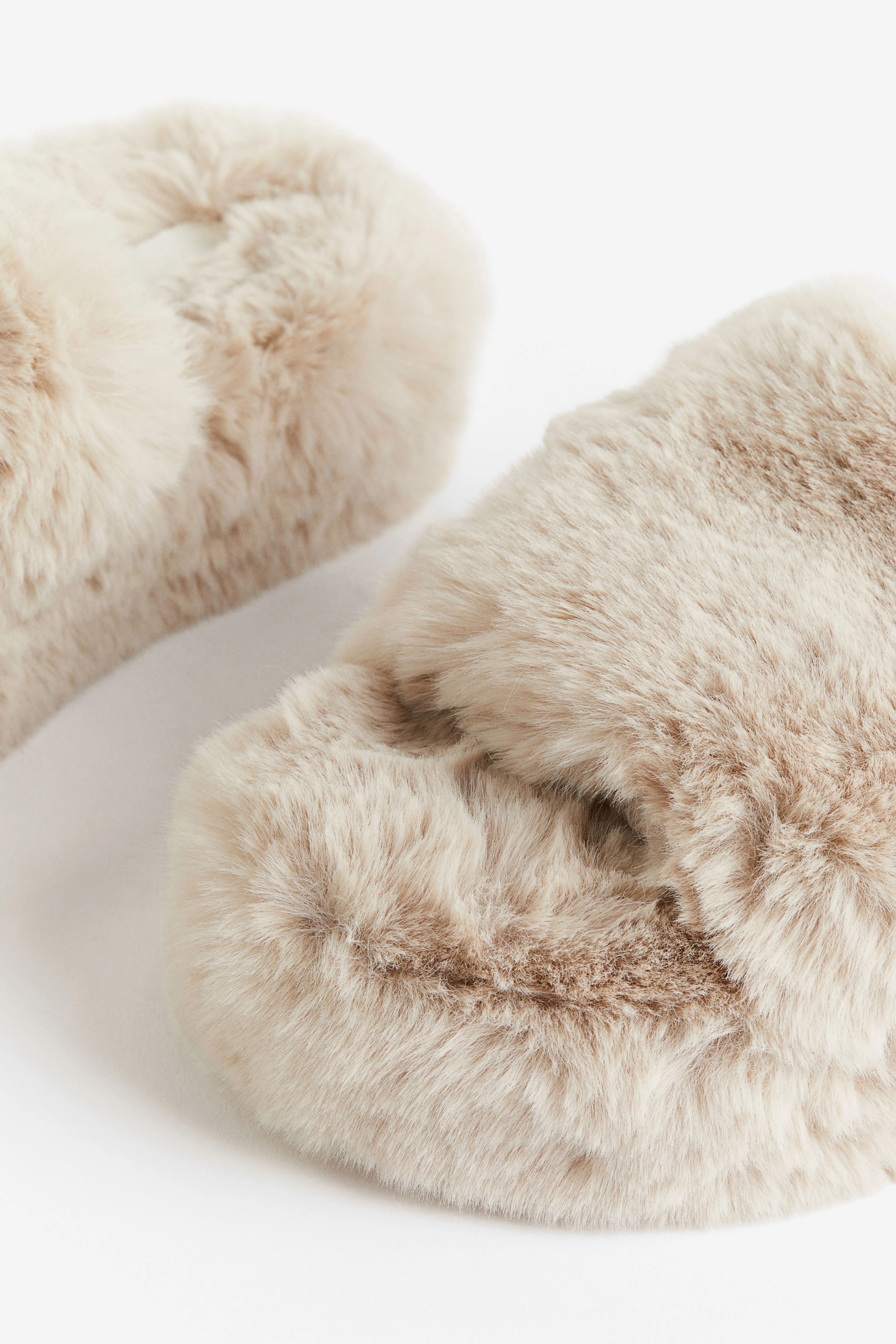 Fluffy slippers - Light beige - Ladies | H&M GB