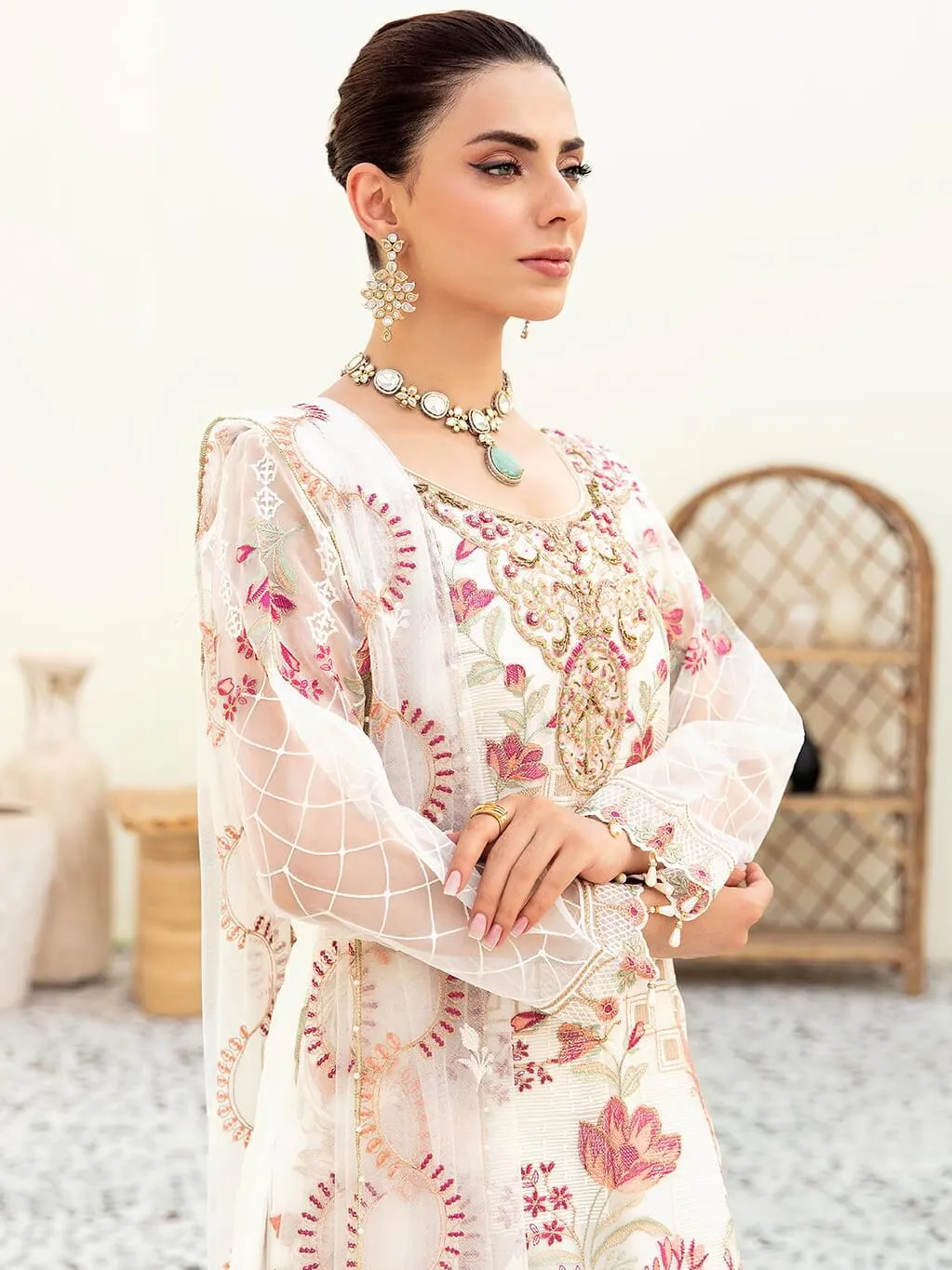 Ramsha Minhal Vol-09 Embroidered Organza Unstitched 3Pc Suit M-907