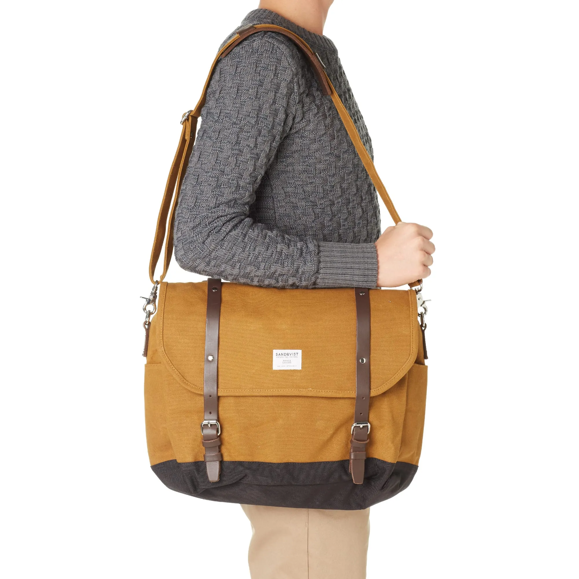 Sandqvist Izzy Messenger BagKhaki