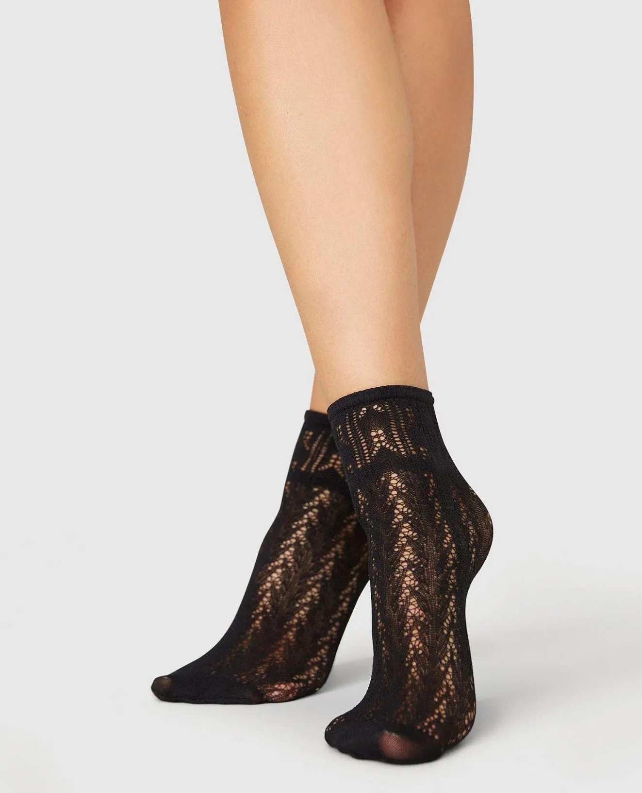 Swedish Stockings Erica Crochet Socks Black