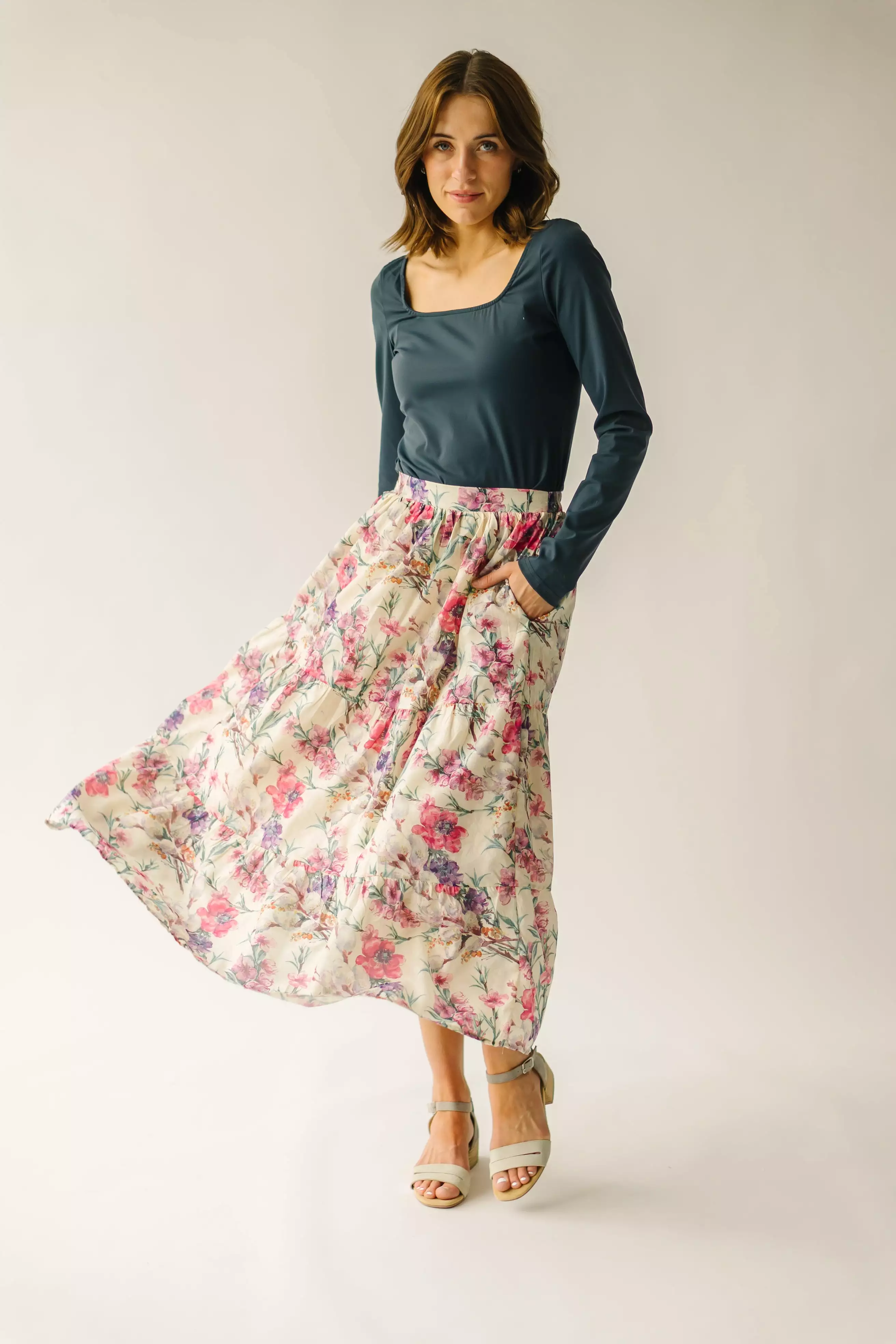 The Kenly Floral Tiered Maxi Skirt in Cream