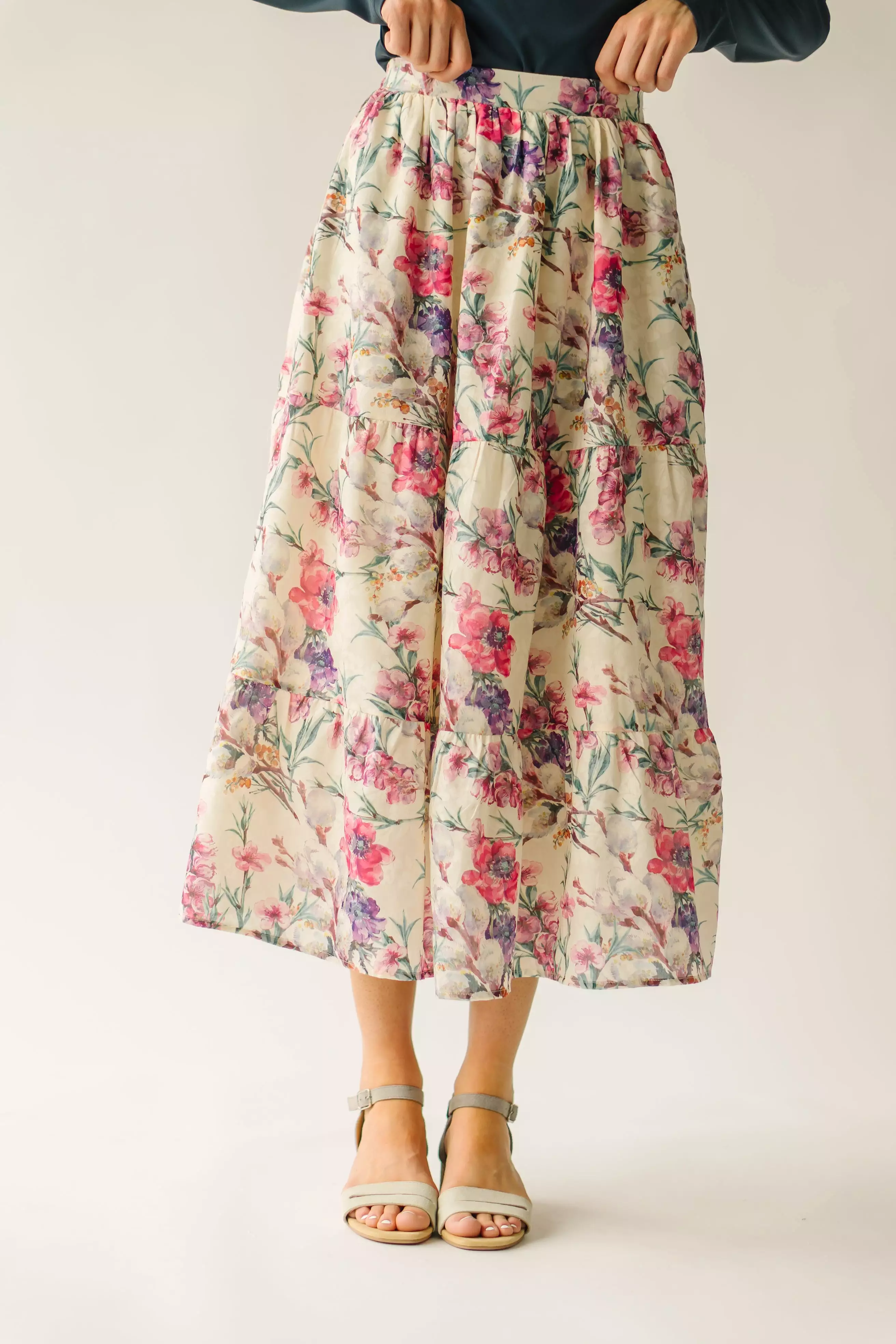 The Kenly Floral Tiered Maxi Skirt in Cream