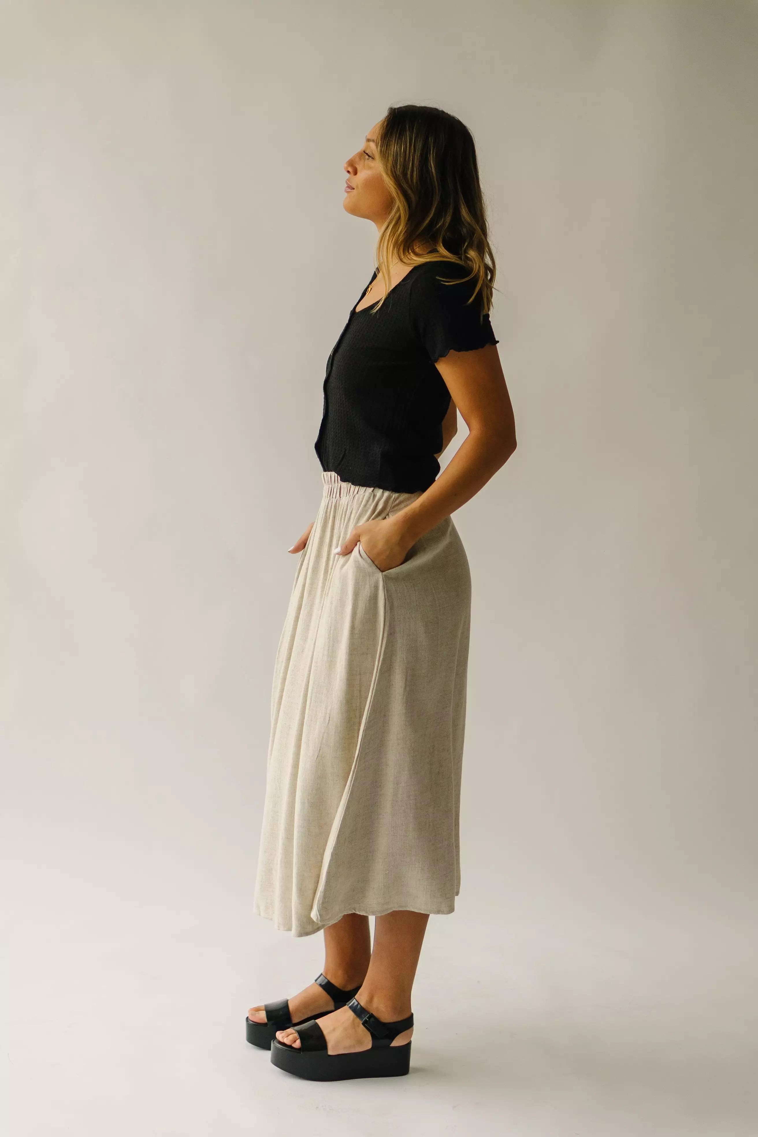 The Oaklynn Linen Midi Skirt in Oatmeal